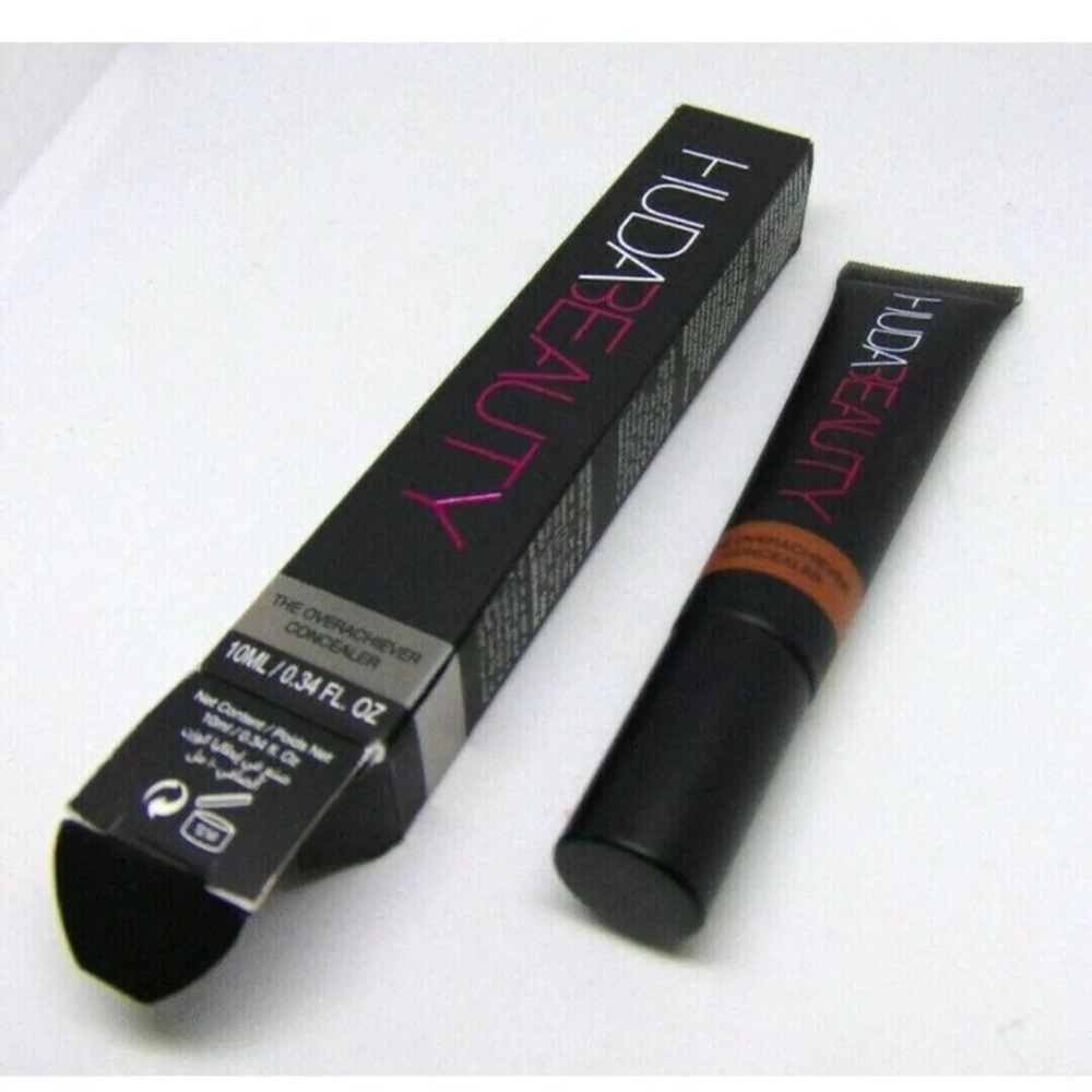 Huda Beauty concealer in peanut butter New